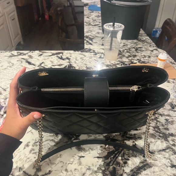 •• kate spade carey tote •• - Picture 8 of 9